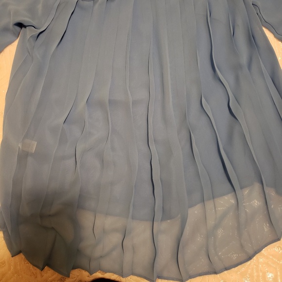 JL baby blue blouse - Picture 2 of 6